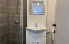 Apartament 4 camere in suprafata de 78 mp, decomandat, zona Dumbrava2