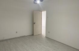 Apartament 4 camere in suprafata de 78 mp, decomandat, zona Dumbrava2