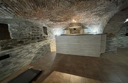 Spatiu comercial de inchiriat in suprafață de 88 mp in Valcaul de Jos