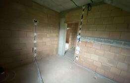 Casa de vanzare semifinisata 