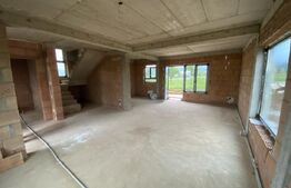 Casa de vanzare semifinisata 