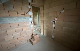 Casa de vanzare semifinisata 