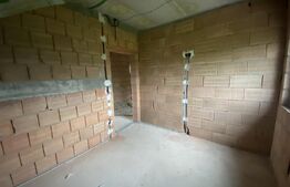 Casa de vanzare semifinisata 