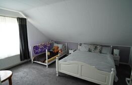 Casa de vanzare cu piscina