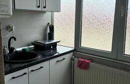 Apartament de vanzare, cu 3 camere, 65 mp, zona General Dragalina