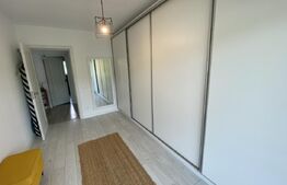 Apartament de vanzare, cu 3 camere, garaj si gradina, 105 mp, zona exterior est