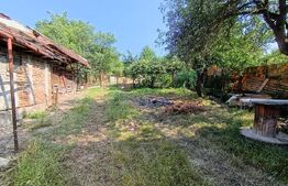 Casa cu 2 camere, 250 mp, zona sud-est