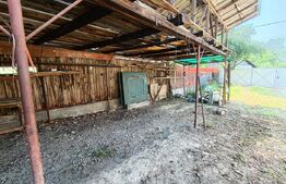 Casa cu 2 camere, 250 mp, zona sud-est