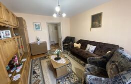 Apartament de vanzare, cu 2 camere, 54 mp, decomandat zona Simion Barnutiu