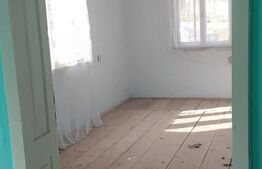 Casa cu 3 camere, bucatarie si baie, 105 mp și un teren de 1900 mp