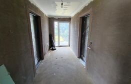 Casa cu 4 camere în suprafață de 192 mp și un teren de 1400 mp, zona Romanasi