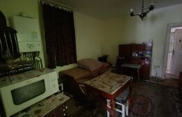 Casa cu 3 camere, în suprafață de 65 mp și teren de 1000 mp, Zalau