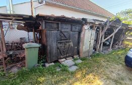 Casa cu 2 camere, 65 mp și teren de 1000 mp, Zalau