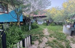 Casa cu 2 camere cu Anexe
