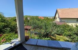 Casa cu 4 camere mobilata și utilata în suprafață de 237,9 mp