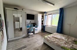 Casa cu 3 camere, suprafata de 140 mp 