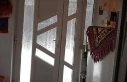 Casa cu 2 camere baie bucătărie 