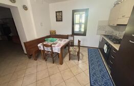 Casa de vanzare in zona linistita 