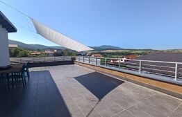 Apartament în zona rezidențială în suprafață  71,48 mp și o terasă de 64 mp