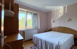 Apartament cu 3 camere și living în suprafață de 65 mp