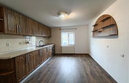 Apartament cu 3 camere și living, în suprafață 76 mp, zona Armătura din Zalău