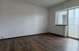 Apartament cu 3 camere și living, în suprafață 76 mp, zona Armătura din Zalău