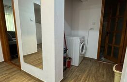 Apartament cu 3 camere, zona Dumbrava