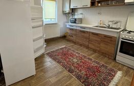 Apartament cu 3 camere, zona Dumbrava