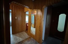 Apartament cu 4 camere, 2 bai si doua balcoane