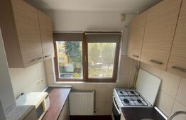 Apartament cu 3 camere, 55 mp, zona Stadion