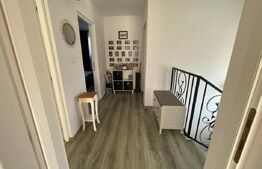 Casă familială bine compartimentată cu garaj dublu