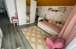 Casă familială bine compartimentată cu garaj dublu