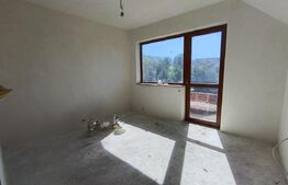 Casa cu 5 camere, în suprafață de 200 mp, Zalau