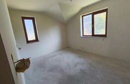 Casa cu 5 camere, în suprafață de 200 mp, Zalau