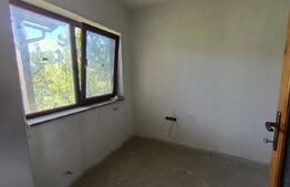 Casa cu 5 camere, în suprafață de 200 mp, Zalau