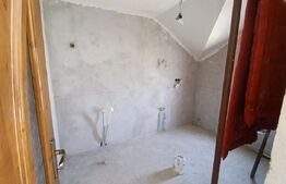 Casa cu 5 camere, în suprafață de 200 mp, Zalau