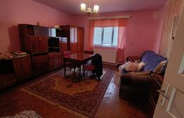 Casa cu 4 camere în suprafață de 104 și teren de 509 mp