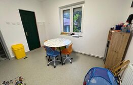 Casă de închiriat 3 etaje, 300 mp, zona Central