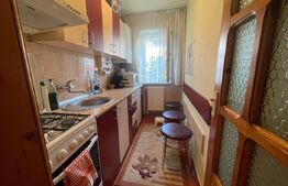 Apartament cu 3 camere, semidecomandat, spațios și luminos – zonă avantajoasă