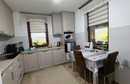 Casa cu 3 camere în suprafață de 122 mp și un teren de 500 mp