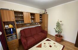 Apartament cu 3 camere, 81 mp, decomandat zona Bradet