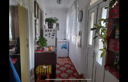 Casa cu 2 camere și teren 1500 mp