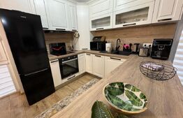 Apartament de închiriat, cu 3 camere, 75 mp, Zalau