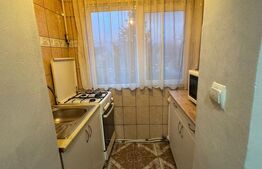 Apartament cu 3 camere de inchiriat, zona Bradet
