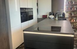 Casa de vanzare cu 4 camere, cartier Bradet