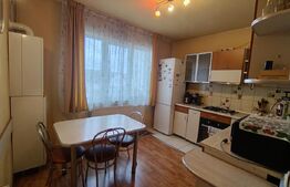 Casă de vanzare, cu 5 camere și un teren de 600 mp, zona ultracentrala