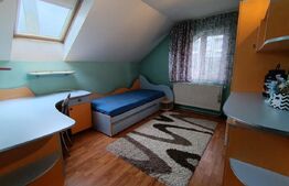 Casă de vanzare, cu 5 camere și un teren de 600 mp, zona ultracentrala