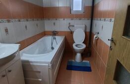 Casă de vanzare, cu 5 camere și un teren de 600 mp, zona ultracentrala