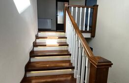 Casa cu piscina, 5 dormitoare, sistem smart home