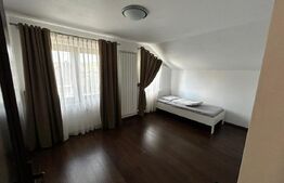 Casa cu piscina, 5 dormitoare, sistem smart home